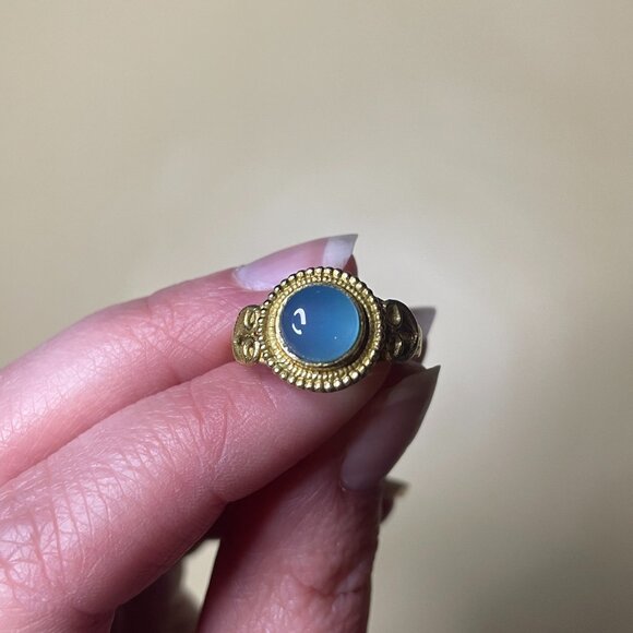 Handcrafted Vintage Blue Chalcedony Ring - Size 5.5 - Picture 3 of 8